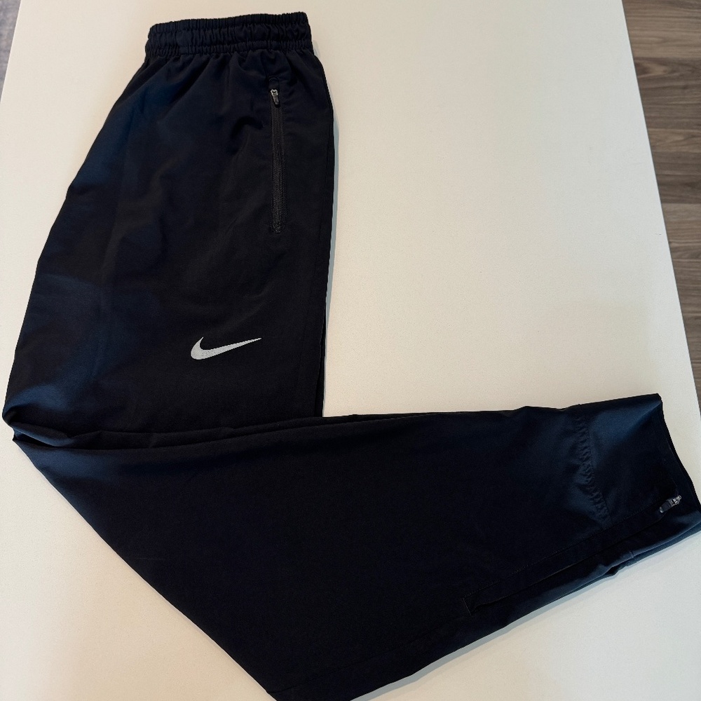 Nike Dri-FIT Jogger - LIKE NEW 🔥